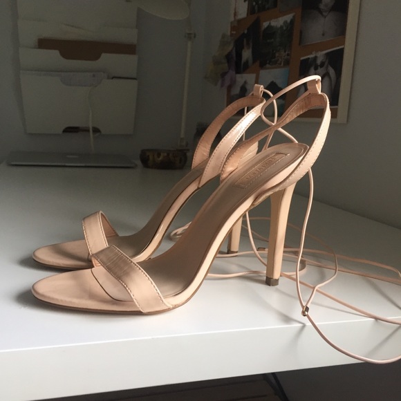 Lace up nude heels - Picture 2 of 3